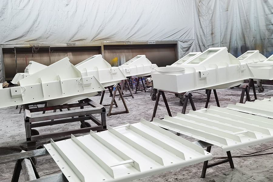 カスタム鋼構造物 カスタム鋼構造物