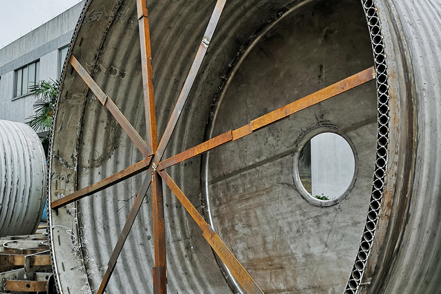 カスタム鋼構造物 カスタム鋼構造物