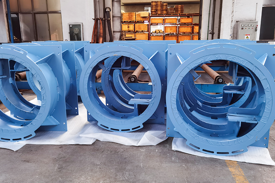 カスタム鋼構造物 カスタム鋼構造物